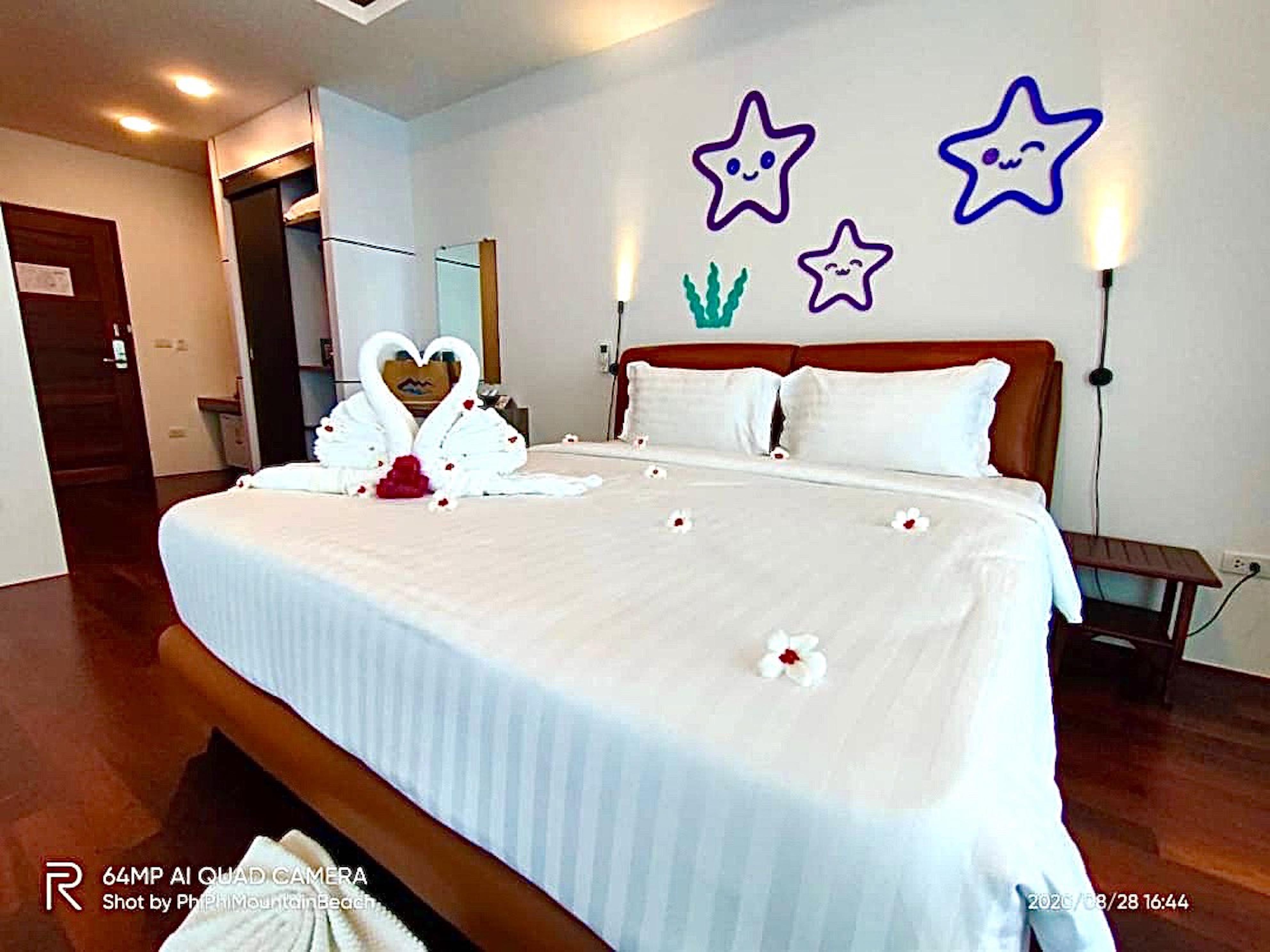 Mountain Sha Certified Pulau Phi Phi